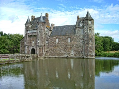 Paimpont, Castello Trecesson