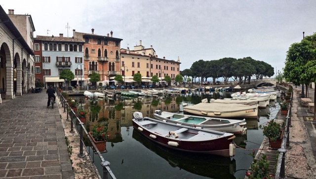 Particolare del piccolo porto dei pescatori