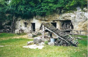 stoneage houses