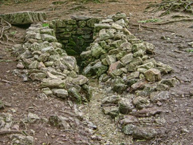 Paimpont, Fontana di Barenton